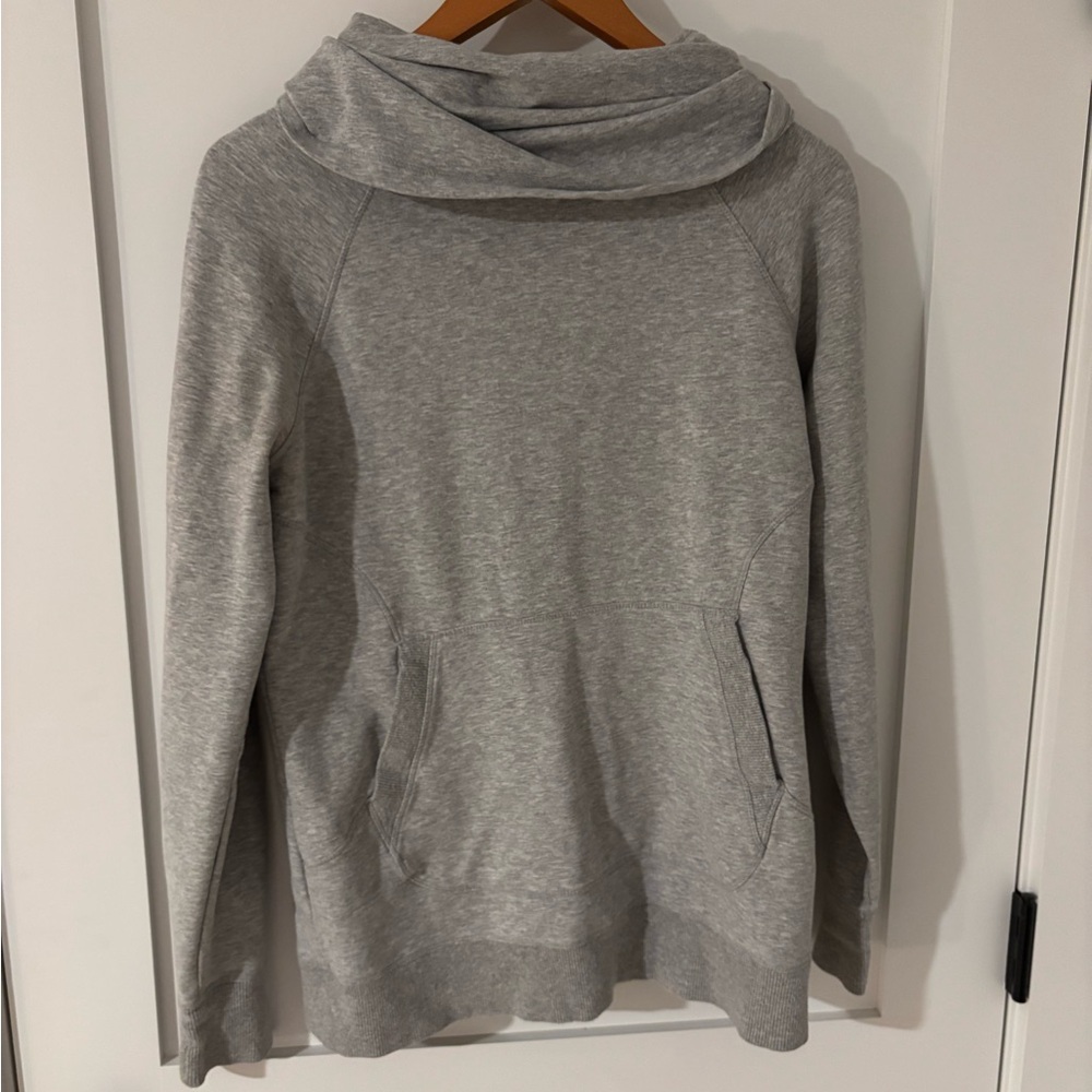 L.L. Bean Light Gray Cotton Blend Top